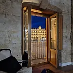 El Capricho Balcon En La Plaza Mayor Collection Luxury Apartment Salamanca