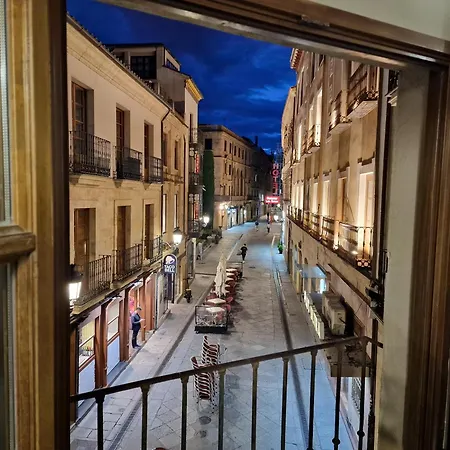 El Capricho Balcon En La Plaza Mayor Collection Luxury * Salamanca