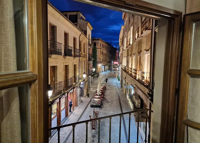 El Capricho Balcon En La Plaza Mayor Collection Luxury * Salamanca